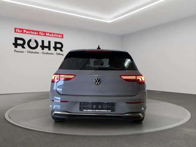 Volkswagen Golf 1.5 TSI BMT Golf VIII Life