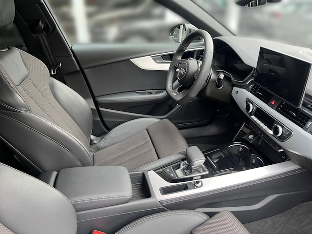Audi A4 40 TFSI Avant S-Line S-Tronic
