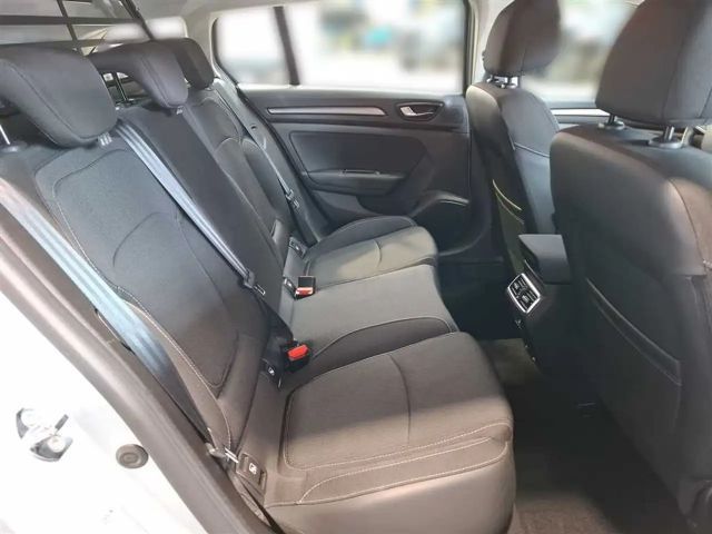 Renault Megane Business Line E-Tech