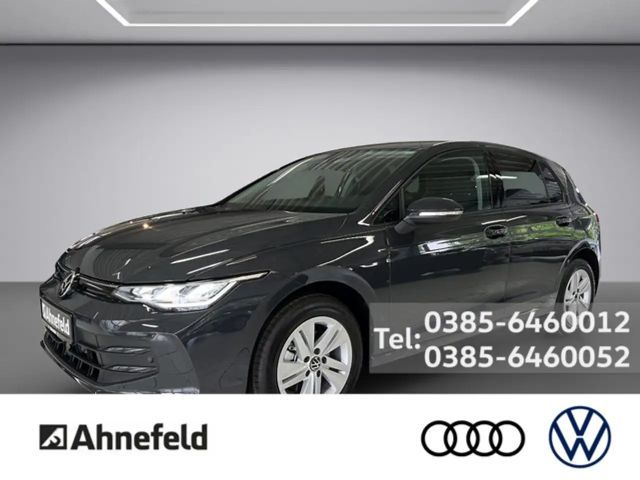 Volkswagen Golf 1.5 TSI Golf VIII Life