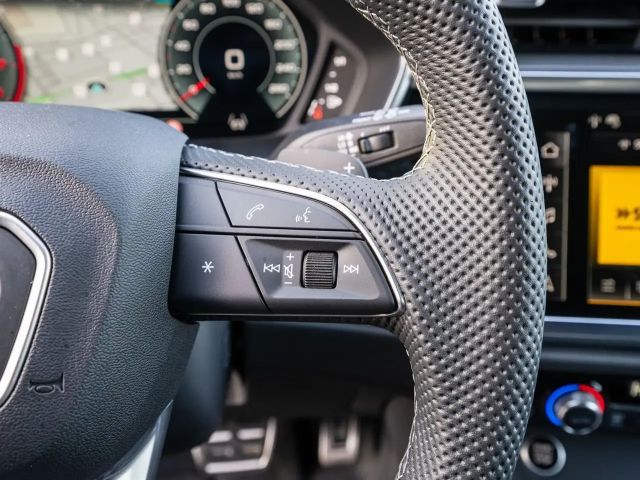 Audi Q3 35 TFSI S-Line S-Tronic