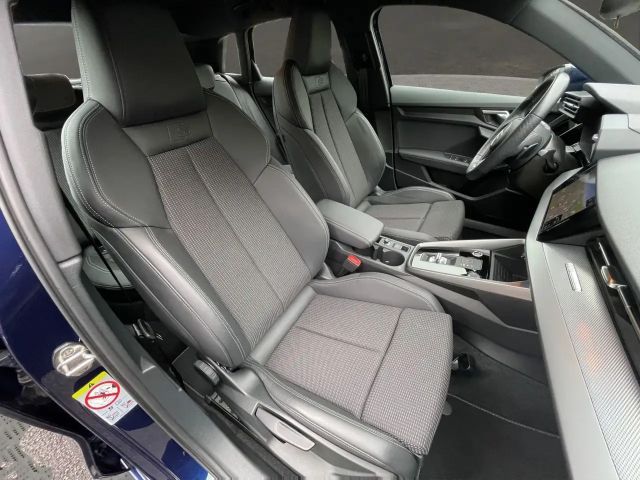 Audi A3 30 TFSI Sedan