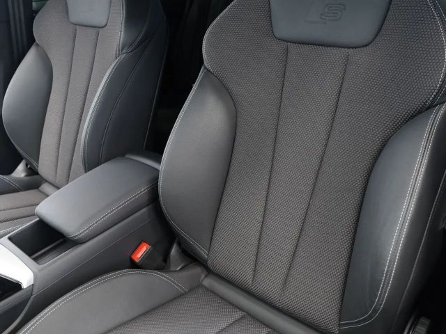 Audi A4 35 TDI Avant Competition S-Line