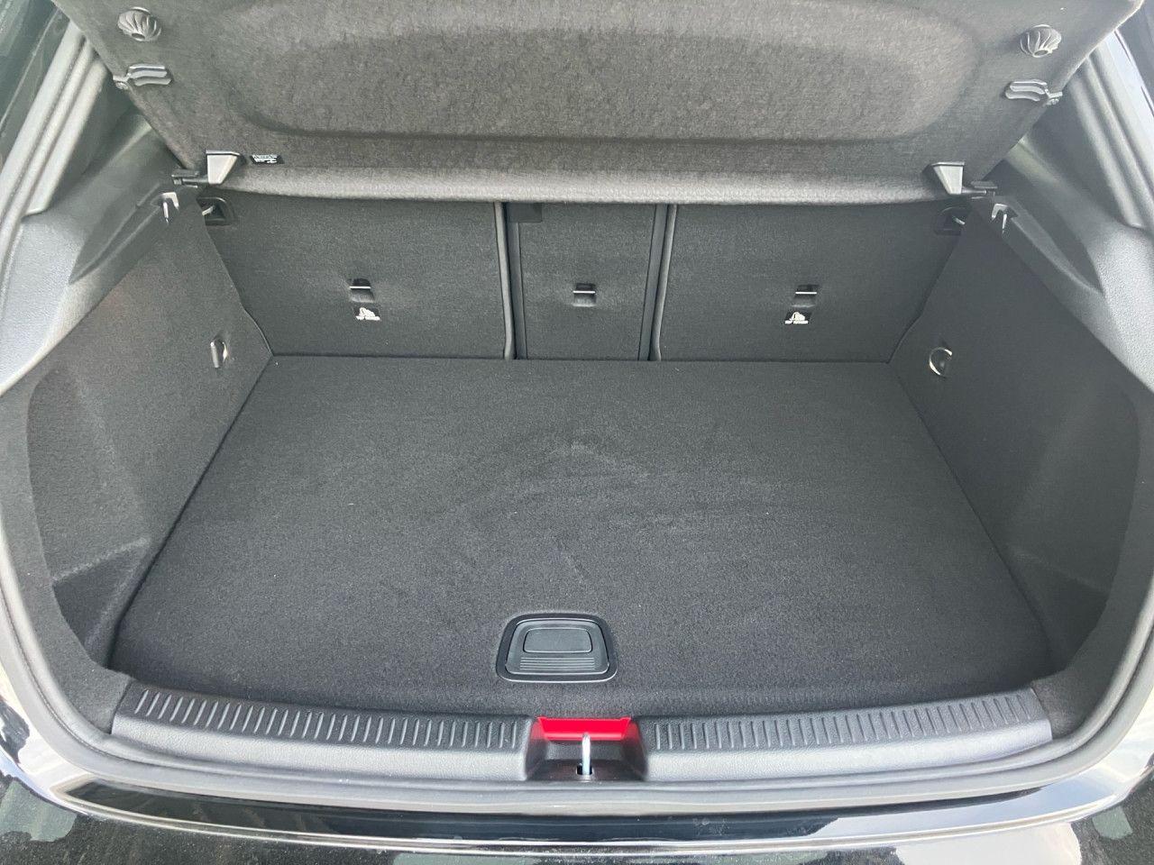 Mercedes-Benz A 250 A 250 e AMG Line