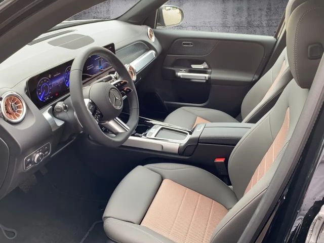 Mercedes-Benz EQB 300 4MATIC