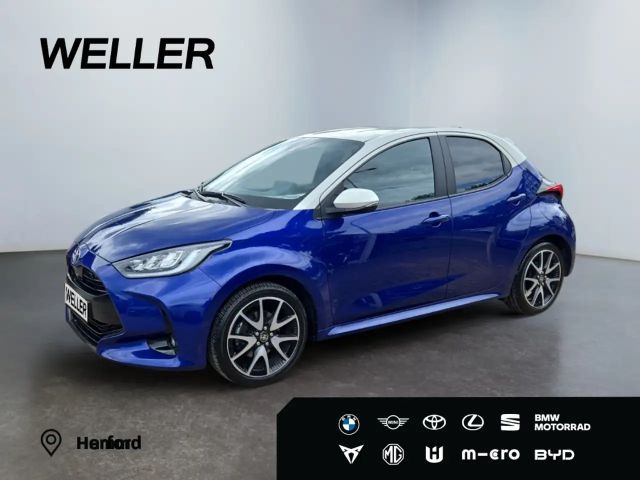 Toyota Yaris Hatchback Style