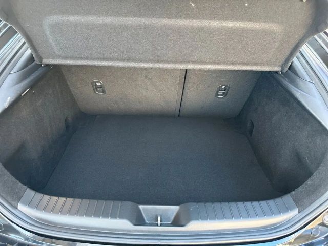Mazda 3 Selection