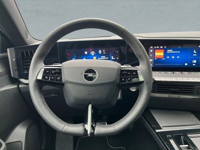 Opel Astra GS-Line Grand Sport