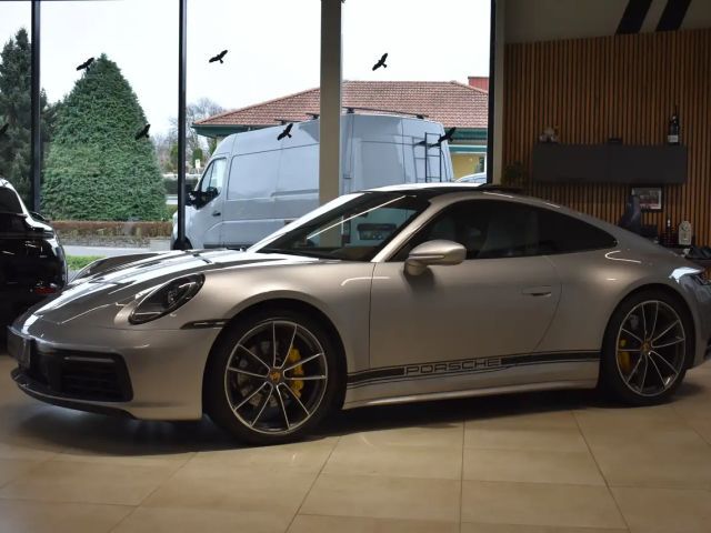 Porsche 911 Carrera Coupé