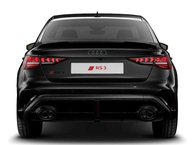 Audi RS3 Quattro S-Tronic Sedan