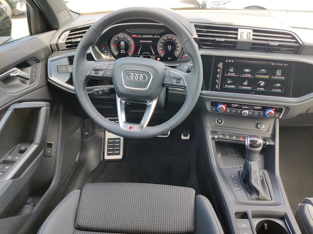 Audi Q3 35 TDI S-Line S-Tronic