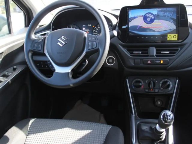 Suzuki S-Cross Hybrid