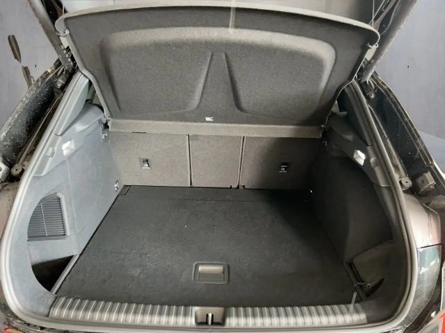 Cupra Terramar 1.5 e-Hybrid