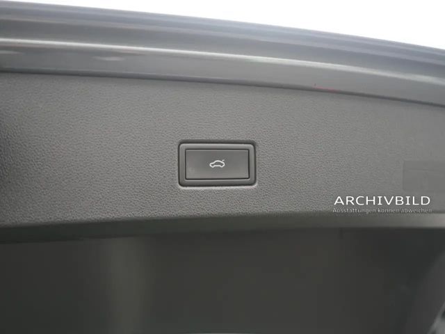 Volkswagen T-Roc R PANO MATRIX LEDER AKRAPOVIC AHK ACC N