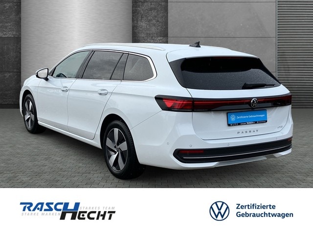 Volkswagen Passat 1.5 eTSI Business DSG Variant