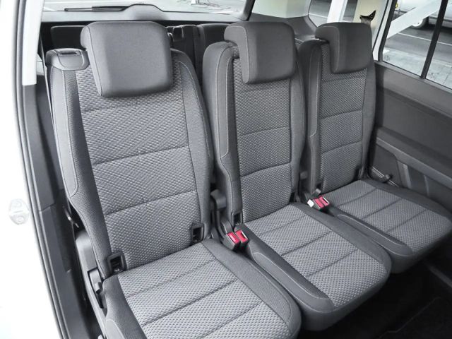 Volkswagen Touran 1.5 TSI Comfortline DSG