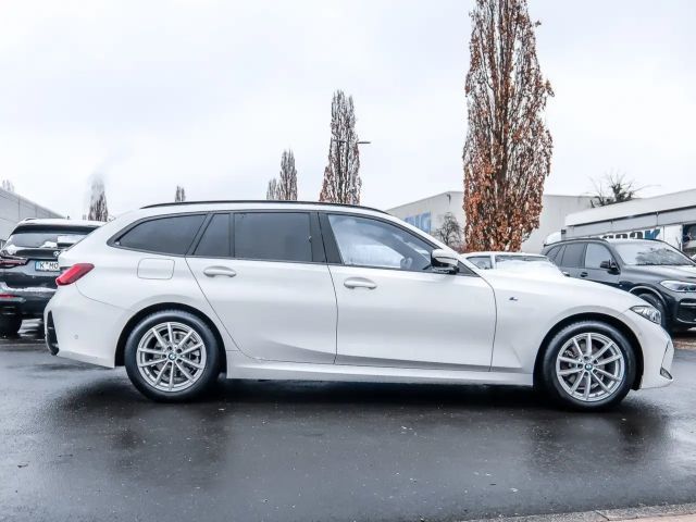 BMW 320 320i M-Sport Touring