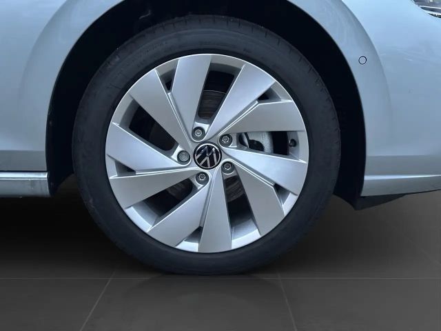 Volkswagen Golf 1.5 TSI