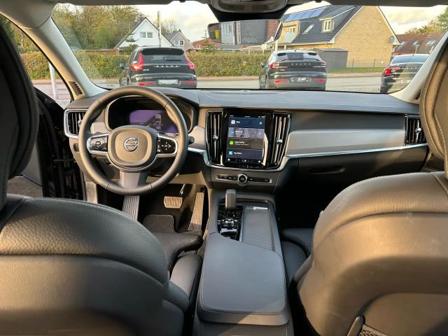 Volvo V90 Cross Country AWD Plus