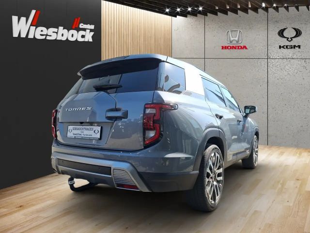 SsangYong Torres 4WD Sapphire