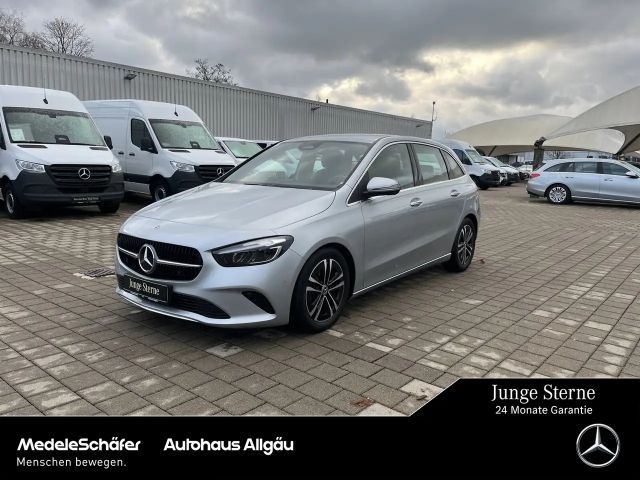 Mercedes-Benz B 220 4MATIC