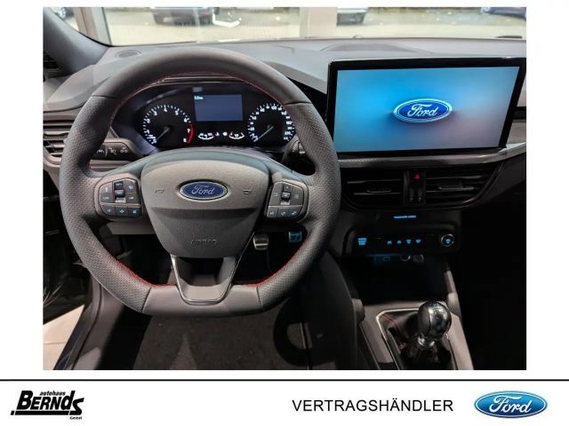 Ford Focus EcoBoost ST Line