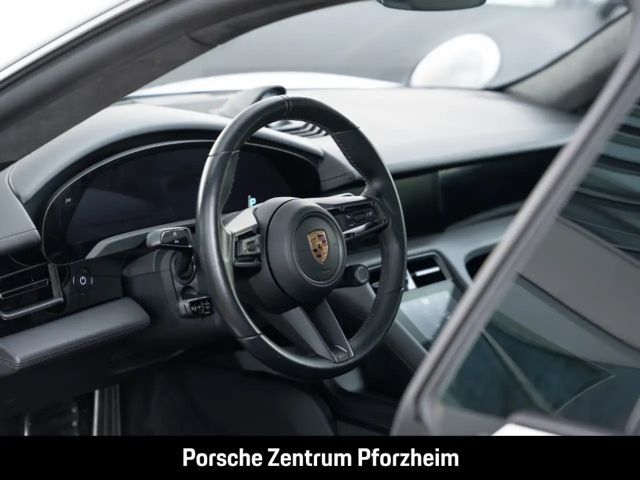 Porsche Taycan Sport Turismo Turbo