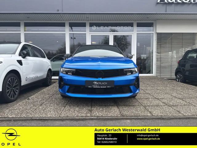 Opel Astra Sports Tourer Ultimate