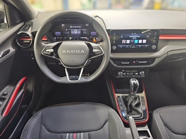 Skoda Fabia 1,0 TSI DSG LED PDC SHZ SMARTLINK