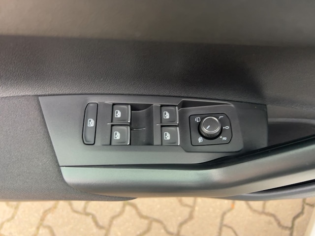 Volkswagen Taigo 1.0 TSI R-Line