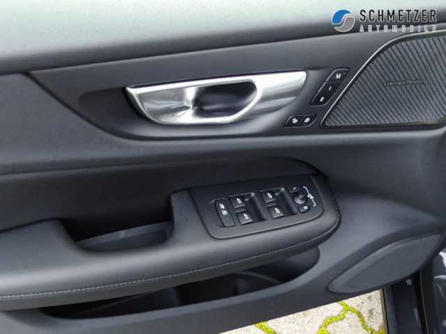 Volvo V60 Dark Ultimate