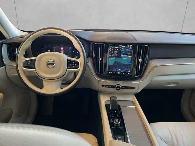Volvo XC60 Core