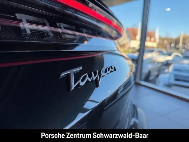 Porsche Taycan BOSE Abstandstempomat LED-Matrix Panorama