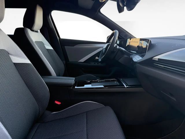 Opel Astra 1.2 Turbo Edition Turbo