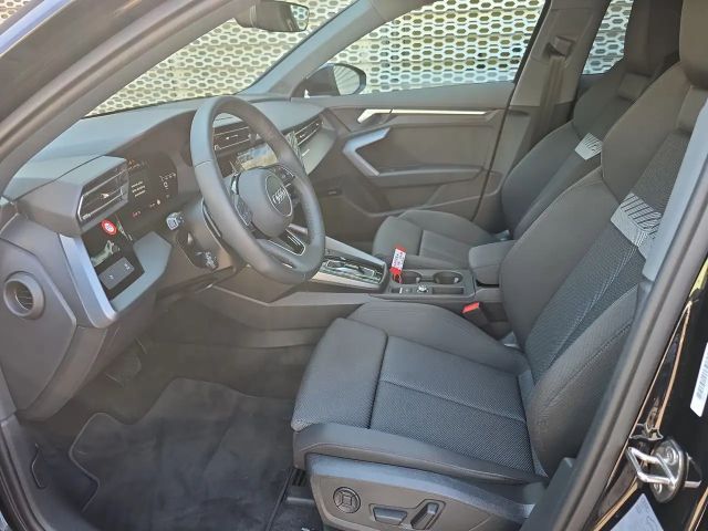 Audi A3 35 TFSI S-Line Sedan Sportback