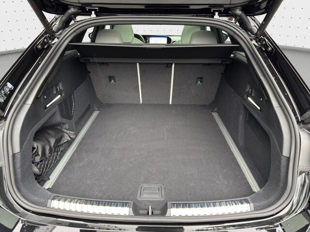 Audi A6 Avant Quattro S-Tronic