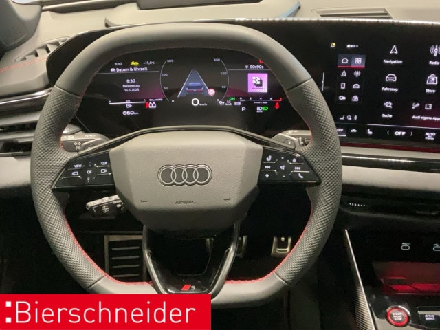 Audi A6 Avant Quattro S-Tronic