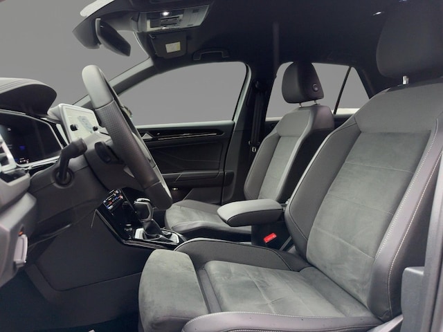 Volkswagen T-Roc 1.5 TSI DSG R-Line