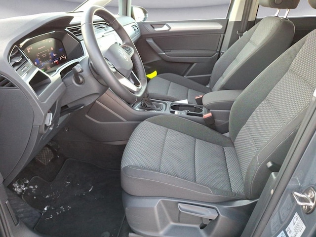 Volkswagen Touran 1.5 TSI DSG R-Line