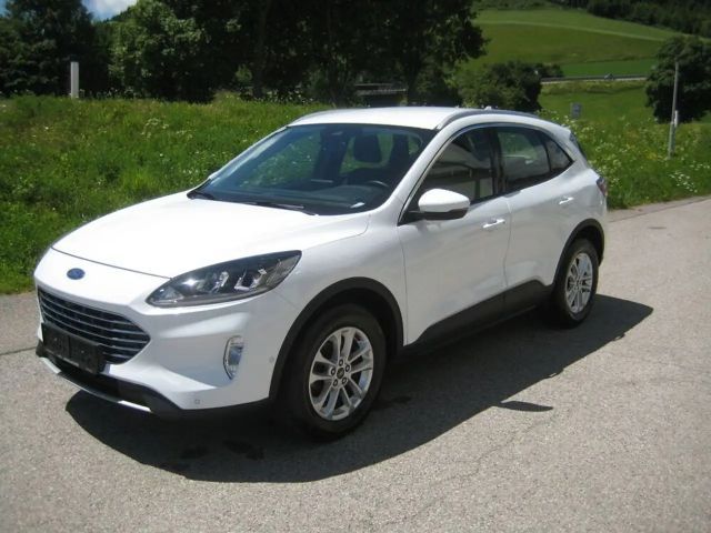 Ford Kuga AWD Titanium