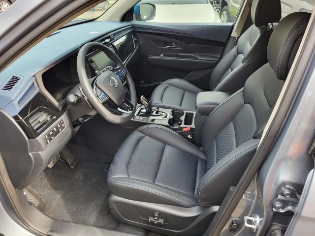 SsangYong Korando eMotion TITANIUM+ACC+LED+VERKEHRSZEICHEN