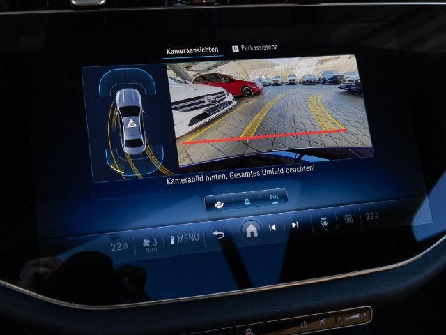 Mercedes-Benz E 200 4MATIC Sedan