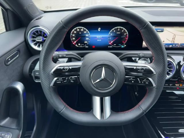 Mercedes-Benz A 180 AMG Line