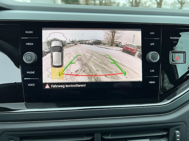 Volkswagen Polo 1.0 TSI DSG R-Line