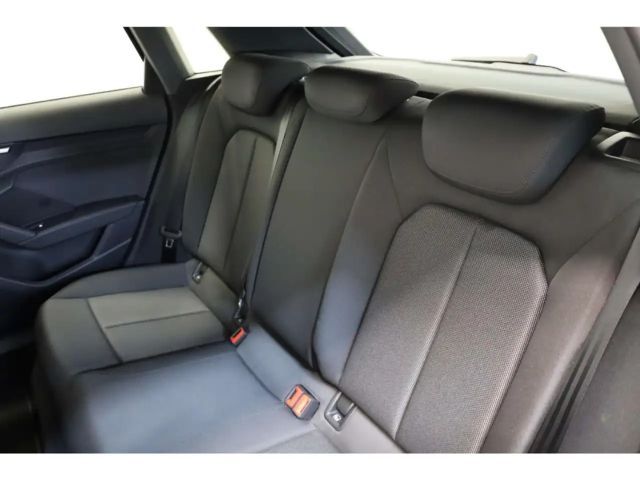 Audi A3 30 TDI Sedan Sportback