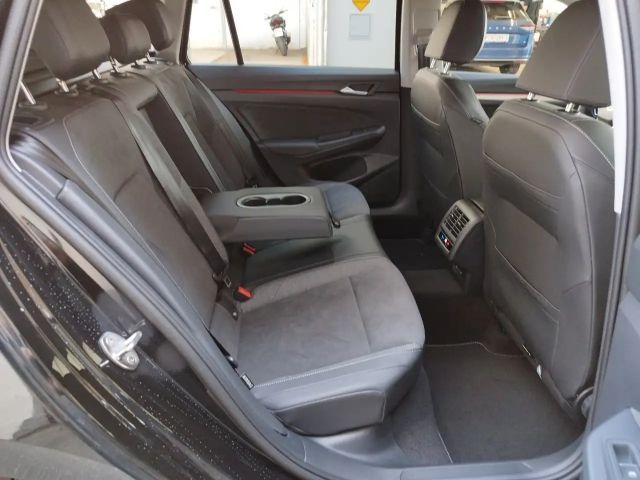 Volkswagen Golf Business DSG Variant