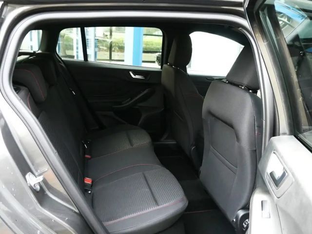 Ford Focus ST Line Wagon