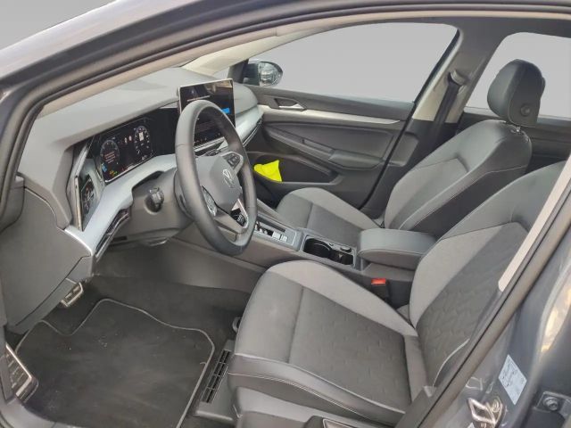Volkswagen Golf 1.5 eTSI DSG Golf VIII Variant