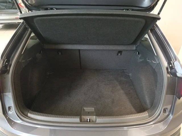 Volkswagen Taigo 1.5 TSI DSG Life