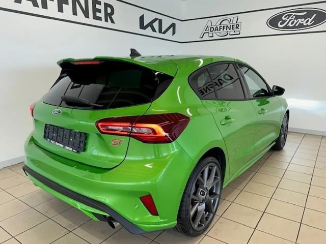 Ford Focus ST Line